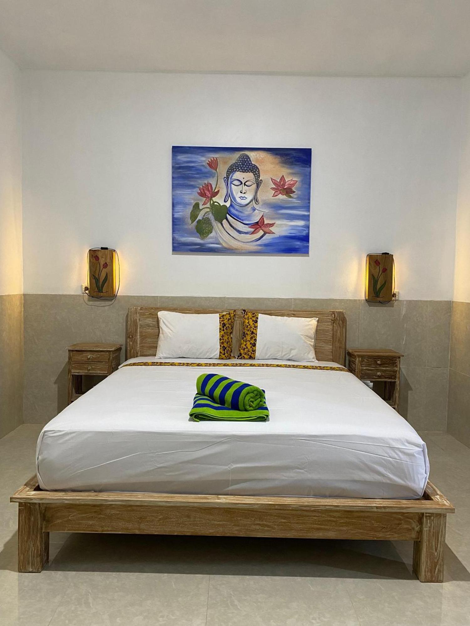 Coconut Beach Bungalows & Warung 2 Amed Extérieur photo
